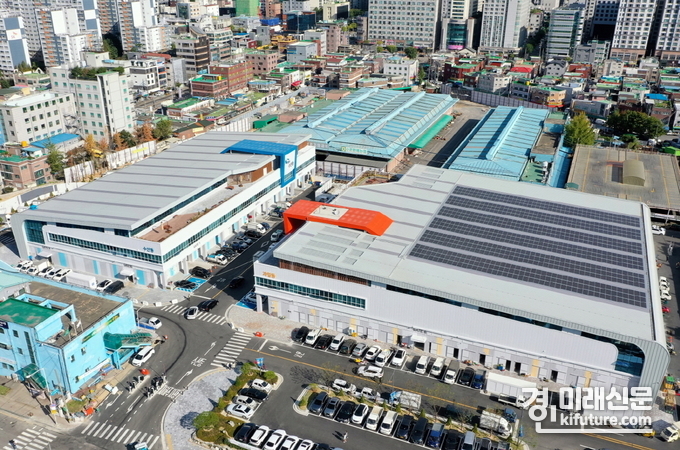 수원시민에게 안전하고 안정적으로 먹거리를 공급할 수원시 농수산물도매시장.<사진=수원시>