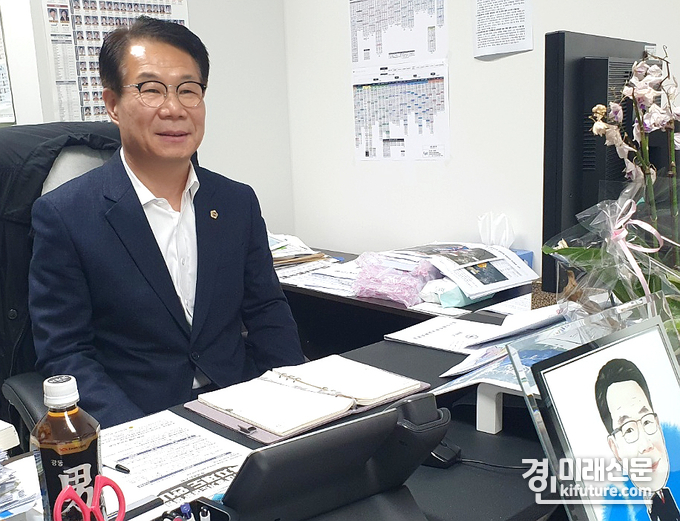유영두 경기도의원. <사진=민경호 기자>