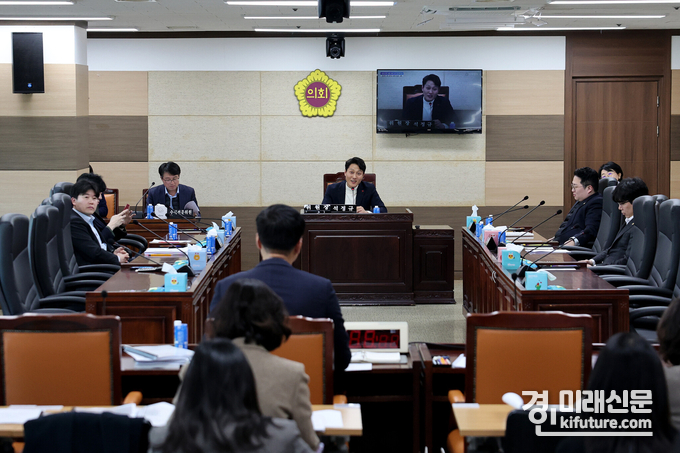 인천시의회 청년특별위원회. <사진=인천시의회>