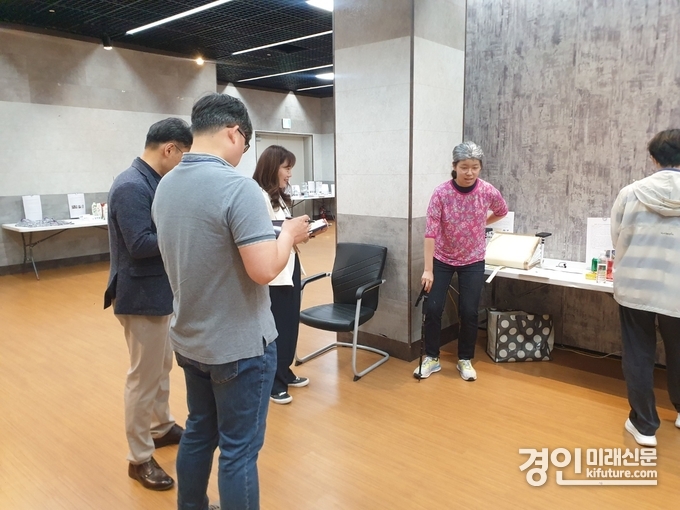 경기도교육청미래과학교육원이 1일 '제45회 경기도학생과학발명품경진대회'를 개최하고 있다. <사진=경기도교육청>
