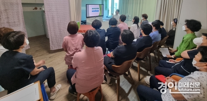 오산시가 2024년도 의료기관 호흡기감염병 관리교육을 실시하고 있다. <사진=오산시>