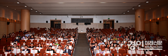 인천 연수구가 제3기 주민자치회 보궐위원 위촉식을 진행하고 있다. <사진=연수구>