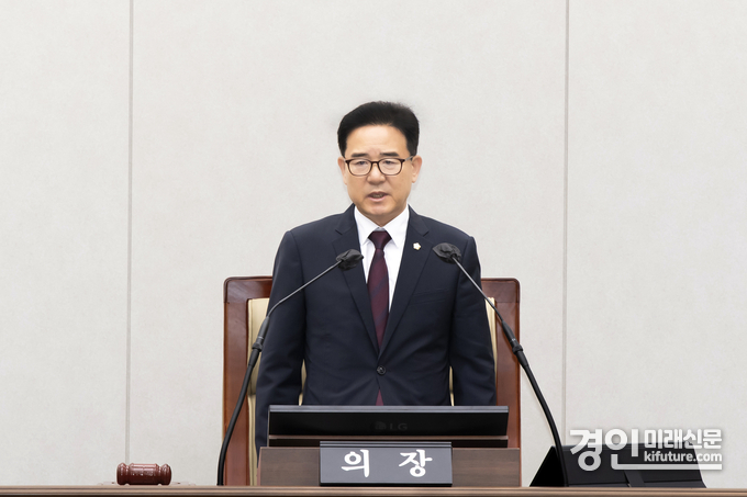 김인수 김포시의회 의장. <사진=김포시의회>