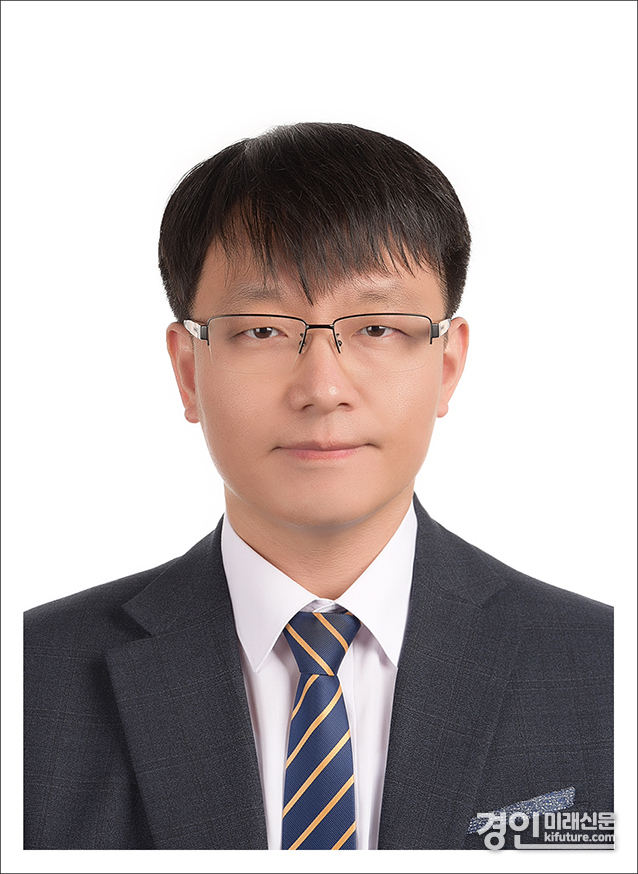 신영민 경기도교육청 직장협의회장. <사진=경기도교육청 직장협의회>