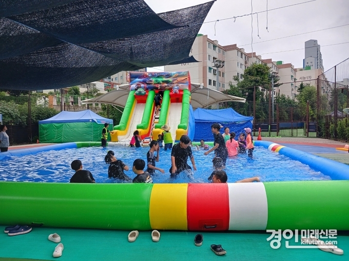 시흥시매화동 ‘어린이 물놀이장’ 모습. <사진=시흥시>