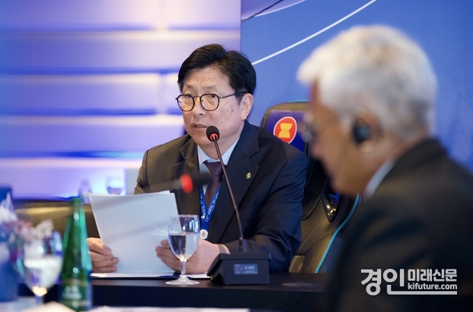 도성훈 인천광역시교육감, ASEAN에서 연설을 하고 있다. <사진=인천교육청>