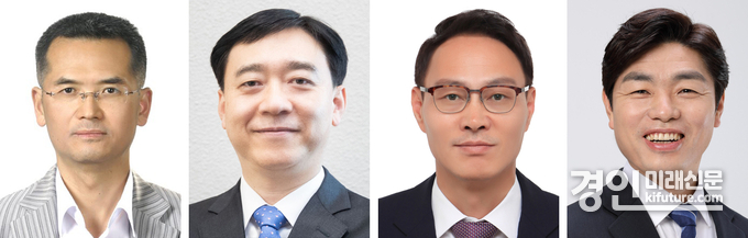 왼쪽부터 김원규 이민사회국장, 김기병 AI국장, 안상섭 감사위원장, 장진수 도민권익위원장. <사진=경기도>