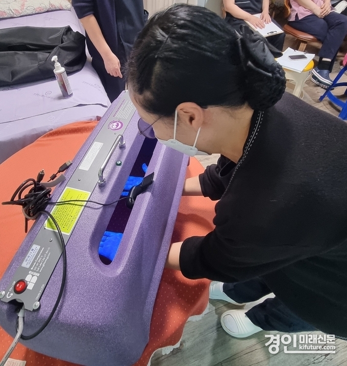 오산시가 투약 및 환자안전 감염관리 교육을 실시하고 있다. <사진=오산시>