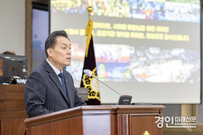 이재준 수원시장이 제388회 수원특례시의회 제2차 정례회에서 2025 시정연설을 하고 있다. <사진=수원시>