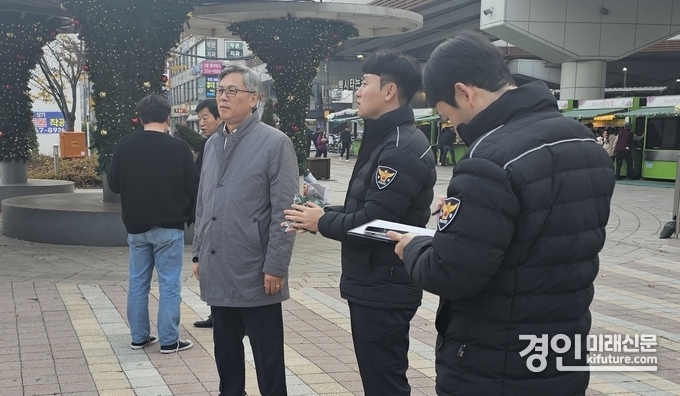 오산시가 '오! 해피 산타마켓' 행사 전 현장 합동 안전점검을 실시하고 있다. <사진=오산시>