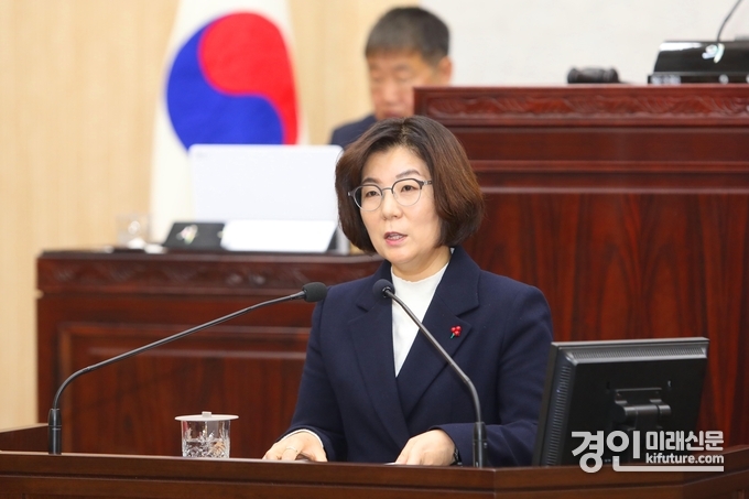 김보라 안성시장이 2025년도 예산안 시정연설을 하고 있다. <사진=안성시>