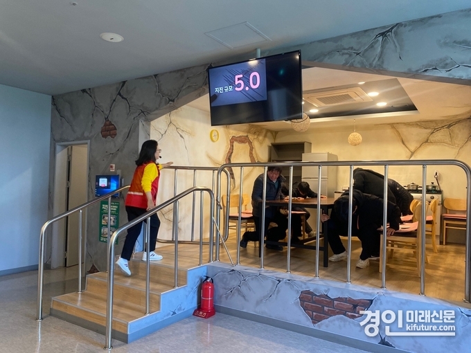 화성도시공사가 지진대피 훈련을 실시하고 있다. <사진=화성도시공사>
