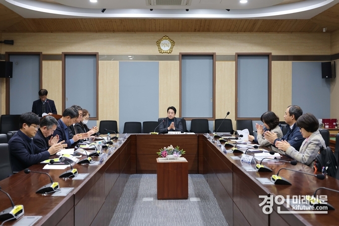 평택 국가유산 정책연구회가 최종보고회를 열고 있다. <사진=평택시>