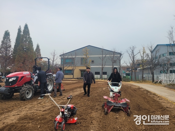 평택시가 예비 귀농인을 대상으로 귀촌 교육을 진행하고 있다 .<사진=평택시>