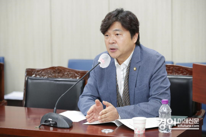 신현철 고양시의원. <사진=고양시의회>