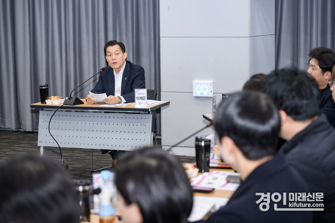 이재준 수원시장이 '수원뷰티페스타 2024' 성과보고회에서 발언을 하고 있다. <사진=수원시>