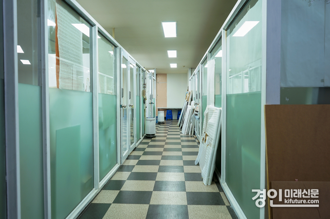 지동예술샘터 작가실 모습. <사진=수원문화재단>
