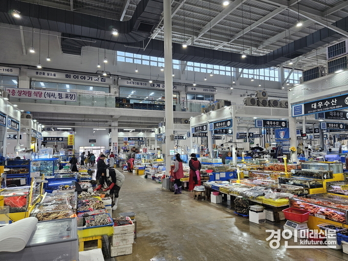 수원시 농수산물도매시장 수산동 모습. <사진=수원시>