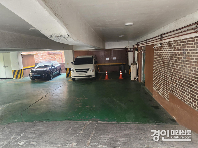 상대원1동 서안교회 주차장 모습. <사진=성남시>