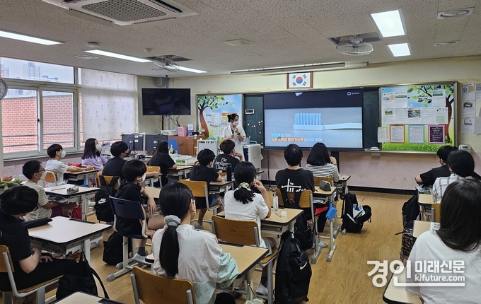 인천 미추홀구보건소가 아동 구강보건사업을 진행하고 있다. <사진=미추홀구>