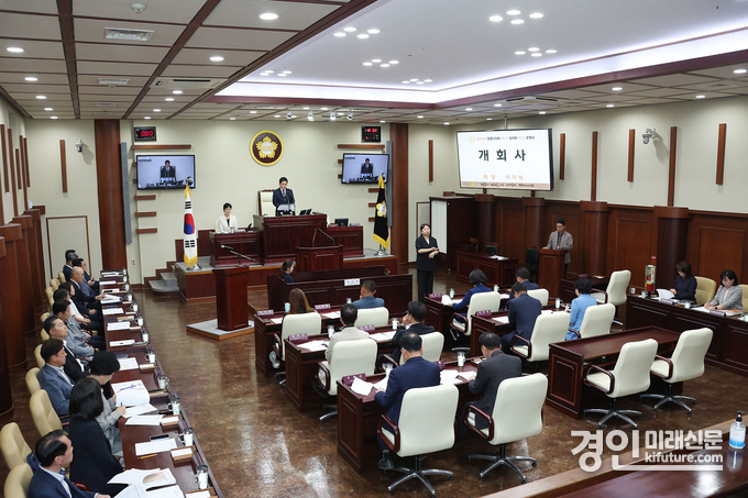 광명시의회가 제294회 제1차 정례회를 개회하고 있다. <사진=광명시의회>