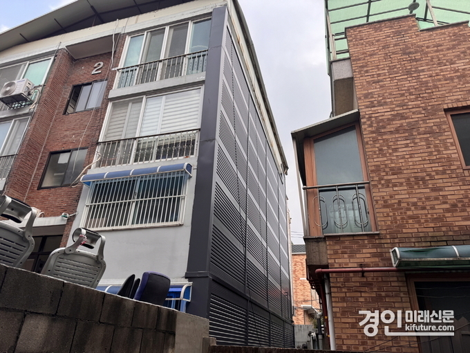 복구된 다세대주택 외벽 모습. <사진=수원시>