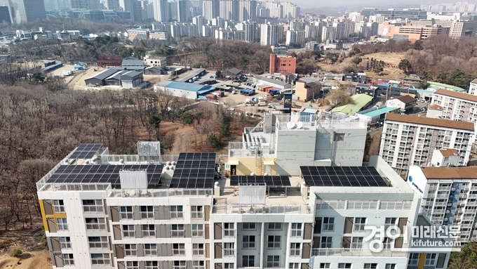 하남덕풍 태양광설비 설치 모습. <사진=GH>