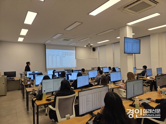 시흥시가 AI 실무자 교육을 실시하고 있다. <사진=시흥시>