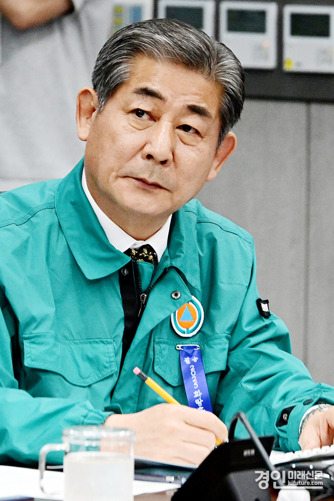 정해권 인천시의회 의장. <사진=인천시의회>