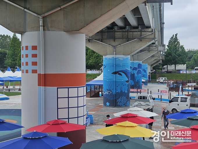 인천 남동구, ‘남동 물빛놀이터’ 교각 벽화 및 포토존 조성 모습. <사진=남동구>