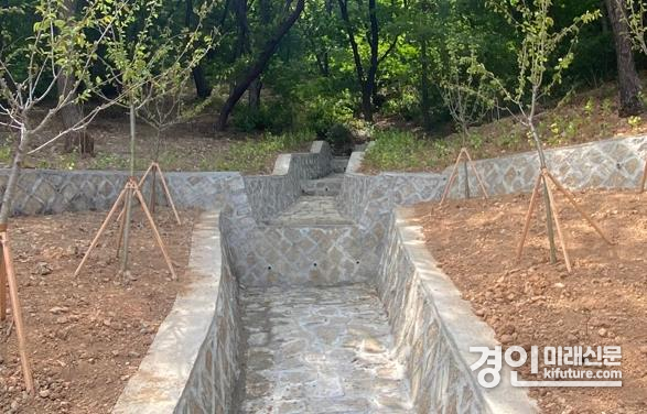 인천 남동구가 집중호우에 대비해 산사태 취약지역에 설치한 재해예방 시설 모습. <사진=남동구>