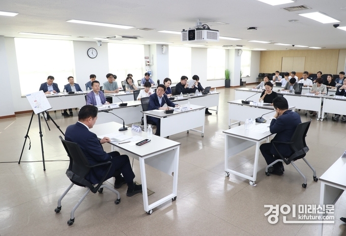 안양시가 지난 24일 3분기 당정협의회를 개최하고 있다. <사진=안양시>