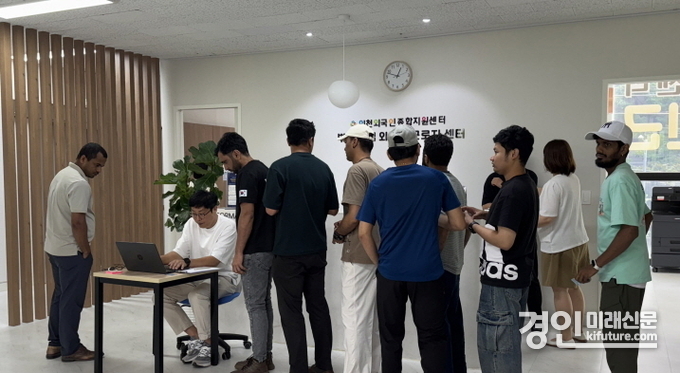 인천 서구보건소가 외국인 대상 찾아가는 결핵검진을 실시하고 있다. <사진=서구>