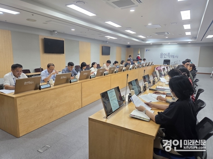 용인시가 지난 18일 2025년 경기도 시군종합평가 대응계획 보고회를 개최하고 있다. <사진=용인시>
