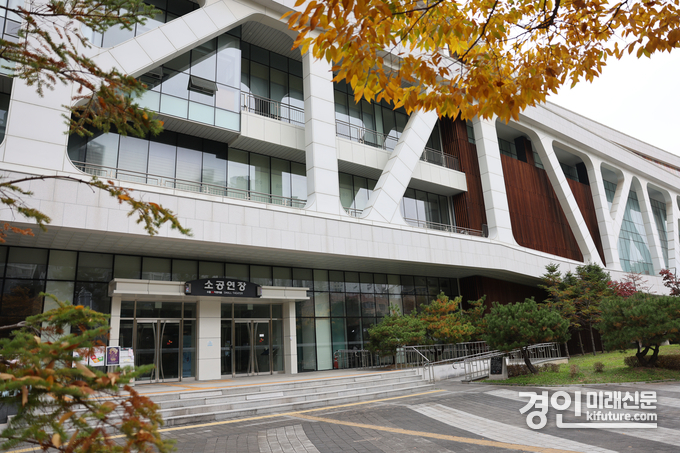 수원SK아트리움 전경. <사진=수원문화재단>