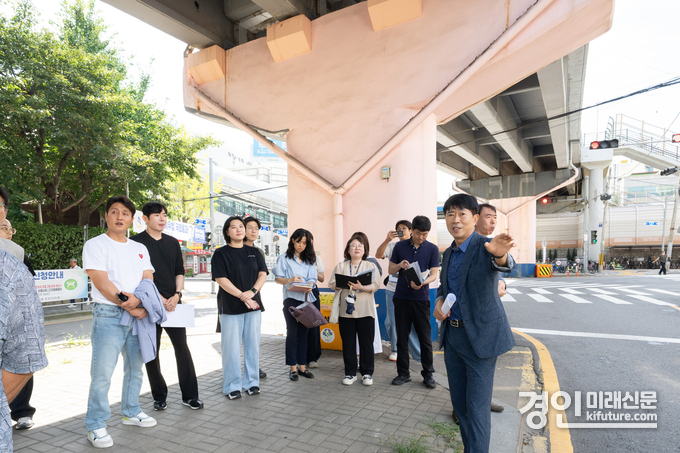 인천시의회 건교위가 의정활동을 펼치고 있다. <사진=인천시의회>