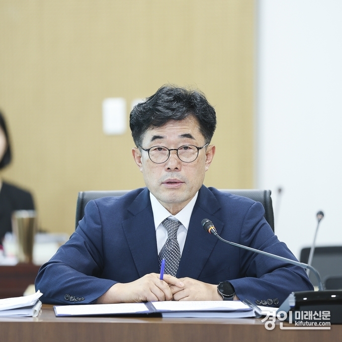 의왕시의회 김태흥 부의장. <사진=의왕시의회>