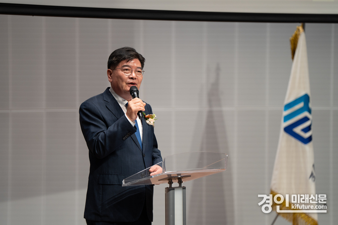 김용진 사장이 취임사를 하고 있다. <사진=GH>