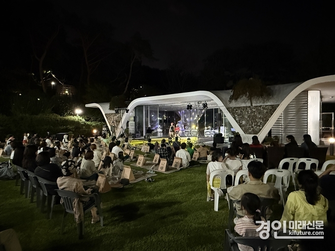경기도가 청소년 댄스 축제 ‘데뷔 스테이지, 도담’을 개최하고 있다 .<사진=경기도>