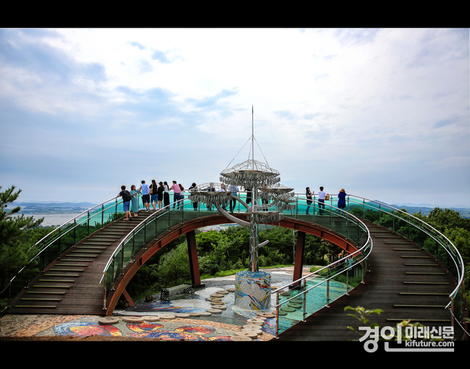 바다향기수목원 전망대 모습. <사진=안산시>