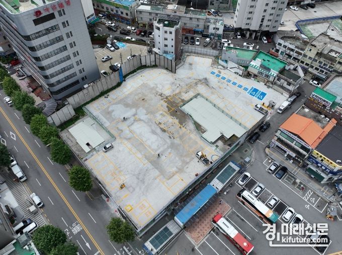 안양시는 만안구 안양동 668-29 원스퀘어 철거 부지에 조성중인 공영주차장 모습. <사진=안양시>