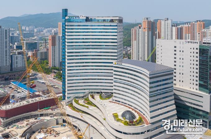 경기도청 광교청사 전경. <사진=경기도>
