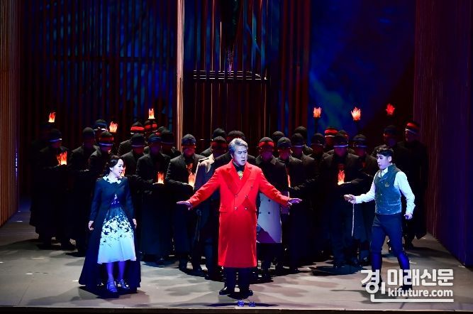수원SK아트리움의 기획공연 '마술피리' 공연모습. <사진=수원문화재단>