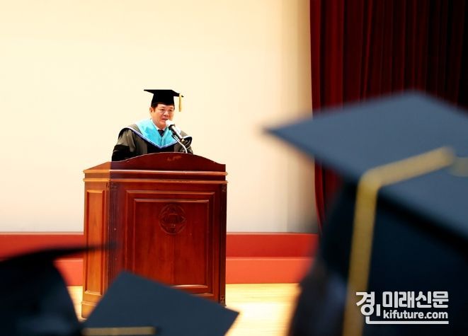 안양시가 제12기 주민자치대학 수료식을 개최하고 있다. <사진=안양시>