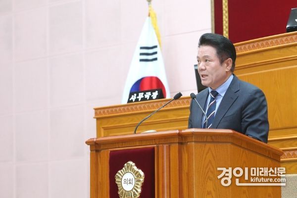 최대호 안양시장이 29일 의회 시정연설을 하고 있다. <사진=안양시>