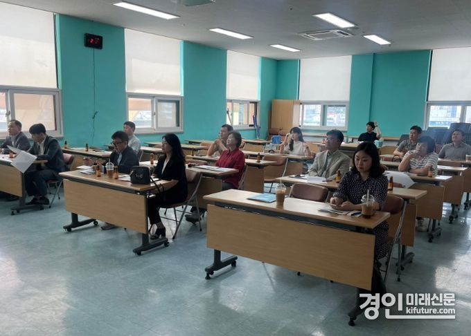 이천시 해외시장개척단이 사전간담회를 열고 있다. <사진=이천시>